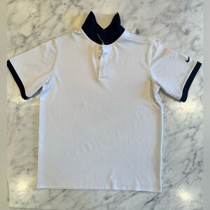 Nike GOLF Dri-FIT White Polo Shirt - Boy’s size large